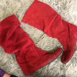 Suede boots